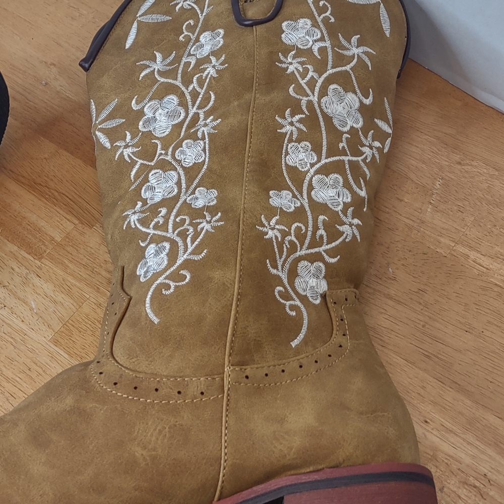 Embroidered Floral Cowboy Boots - Picture 2 of 5